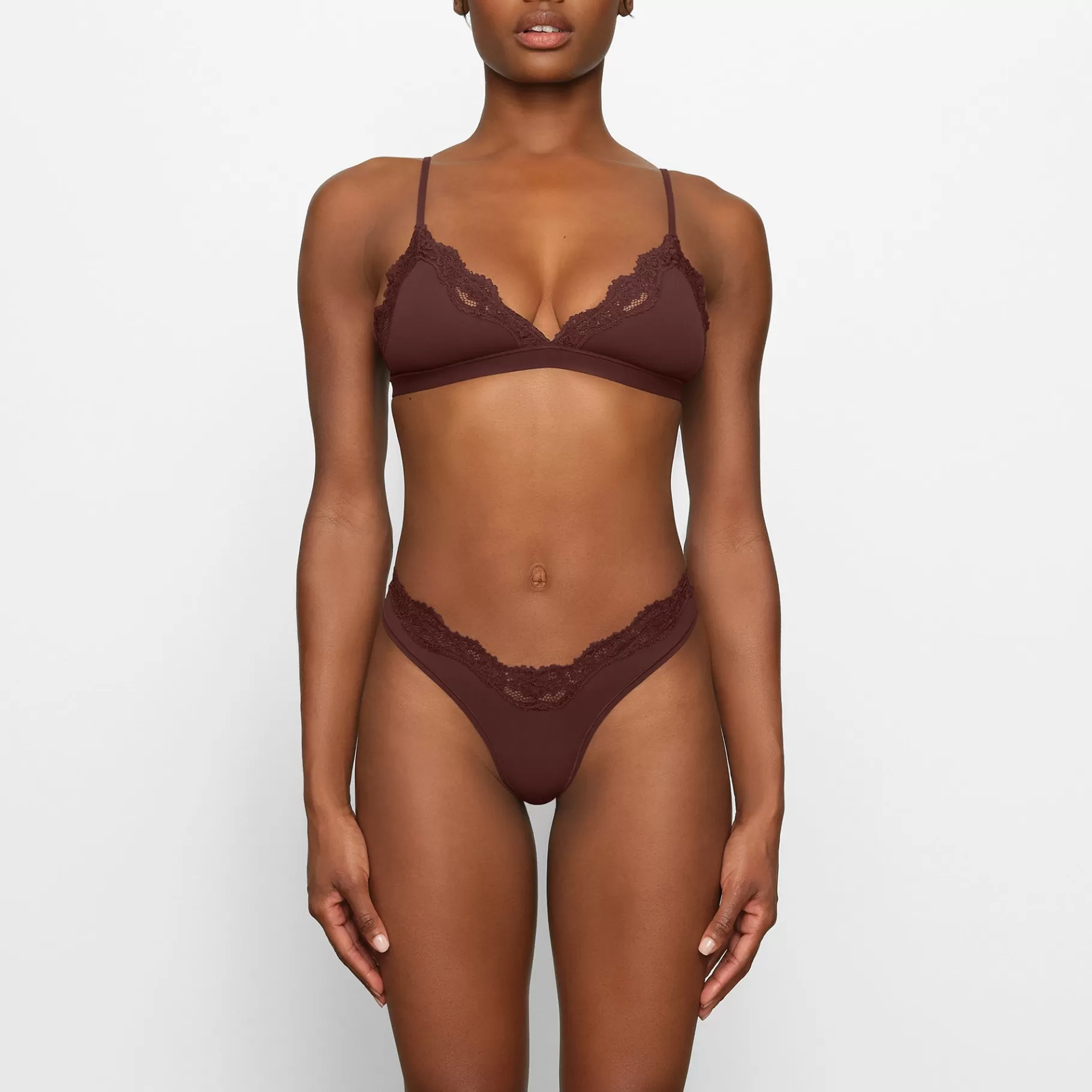 Skims plunge*FITS EVERYBODY CORDED LACE TRIANGLE BRALETTE | COCOA
