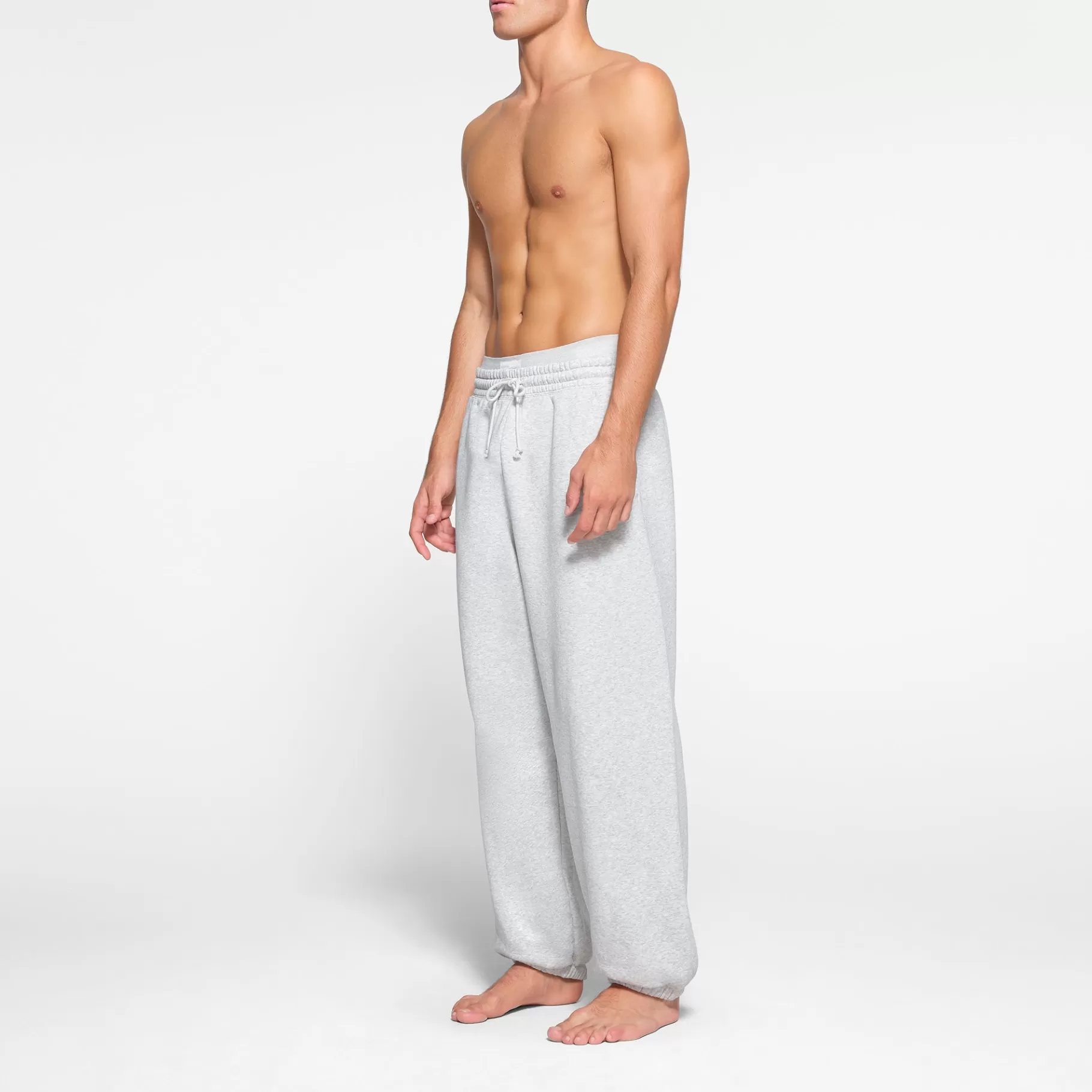 Skims bottoms*FLEECE LOUNGE MENS OVERSIZED JOGGER | LIGHT HEATHER GREY LIGHT+HEATHER+GREY