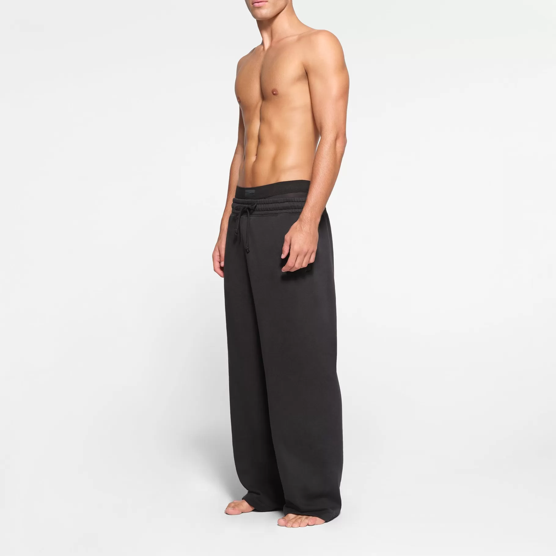 Skims bottoms*FLEECE LOUNGE MENS OVERSIZED STRAIGHT LEG PANT | WASHED ONYX WASHED+ONYX